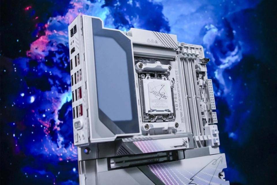 ”技嘉X3D系列主板免费提升游戏性能pg电子免费模拟器高端主板“模范生(图2)