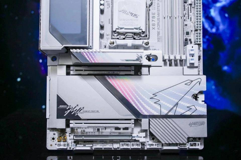 ”技嘉X3D系列主板免费提升游戏性能pg电子免费模拟器高端主板“模范生(图15)